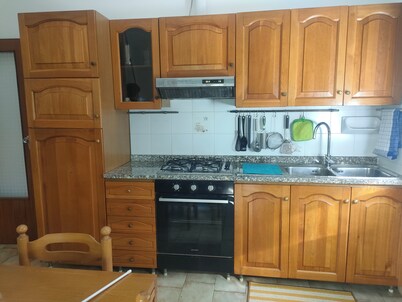 Casa Aprusa - Three Bedroom Apartment, Sleeps 6