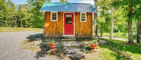 Apartment (0 Bedroom) | Front of property