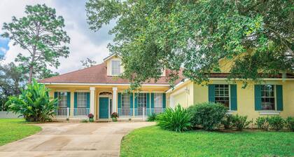 7 Mi to Beaches: Spacious St Augustine Home!