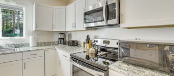 Lake Champlain Retreat w/ Grill, Fire Pit!