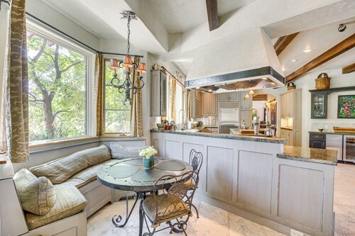 Heavenly Steamboat Home: 50 Acres, Hot Tub, Views!
