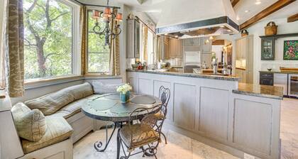 Heavenly Steamboat Home: 50 Acres, Hot Tub, Views!