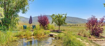 Heavenly Steamboat Home: 50 Acres, Hot Tub, Views!