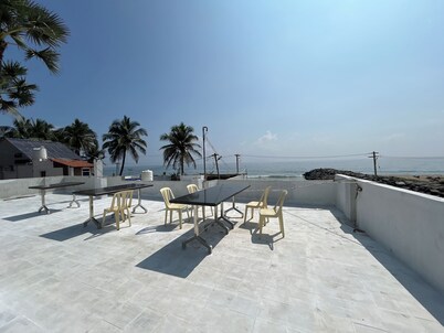 Le'SAP Beach Resort