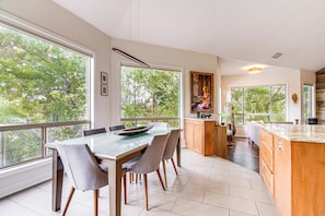 Maison (5 Bedrooms) | Intérieur