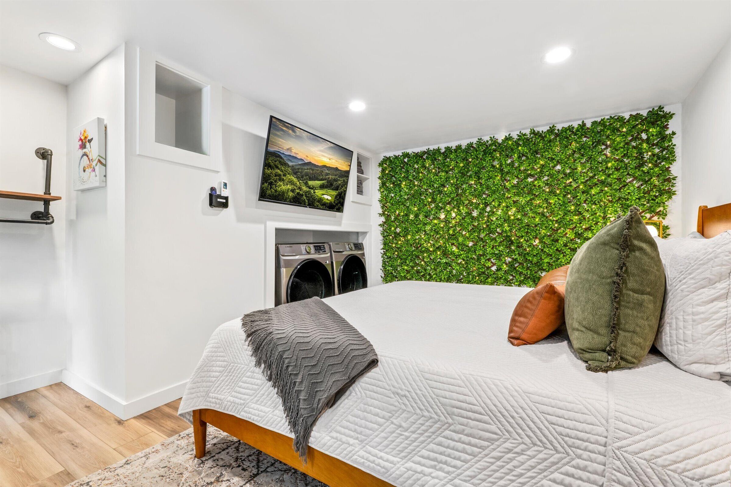 1 dormitorio, escritorio, tabla de planchar con plancha y wifi gratis