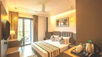 Deluxe Double Room, 1 Double Bed, Private Bathroom, Courtyard View | Premium bedding, desk, iron/ironing board, free WiFi