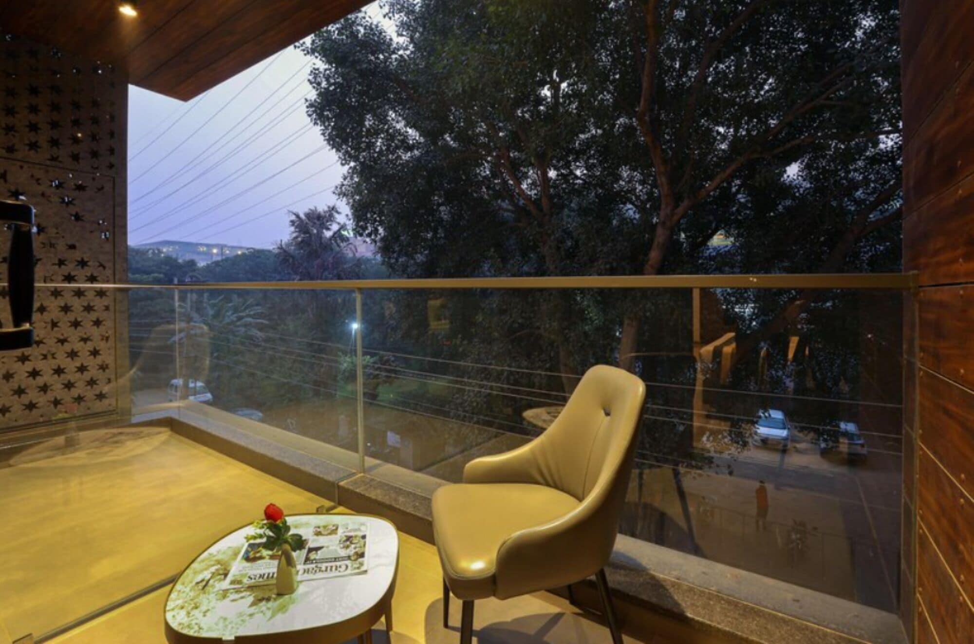 Deluxe Double Room, 1 Double Bed, Private Bathroom, Courtyard View | Balcony