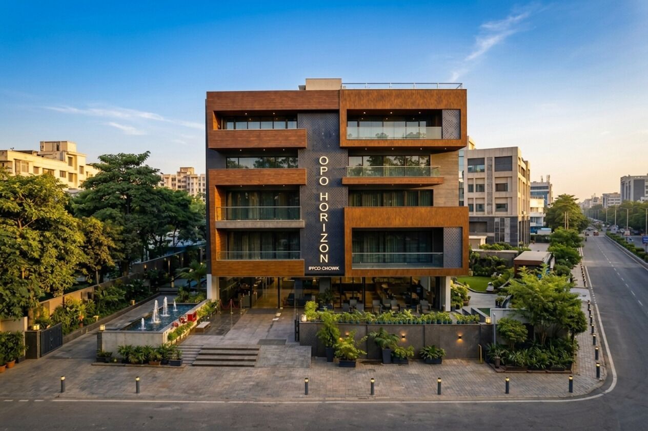 Vista frontal de la propiedad