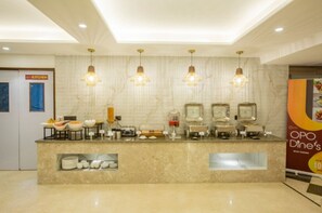 Daily buffet breakfast for a fee - OPO Horizon (Gurugram)