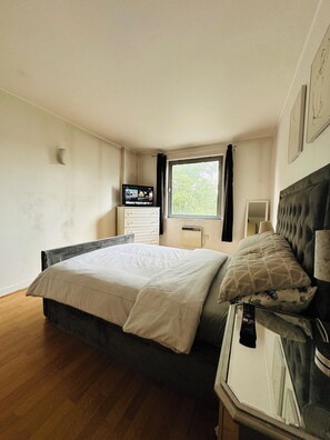 1 Schlafzimmer, Bügeleisen/Bügelbrett, WLAN, Bettwäsche