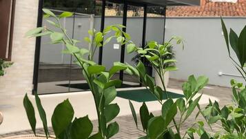 Mặt tiền nơi lưu trú