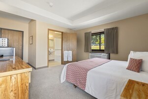 Habitación básica, 1 cama de matrimonio grande | Wifi gratis