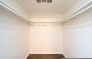 Apartment | 2 bedrooms, Internet - Modern Cozy Retreat With Pool Fireplace (Pomona)