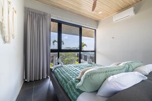 1 dormitorio, caja fuerte, tabla de planchar con plancha y wifi