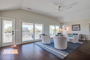 TV, fireplace - Seabrook Exclusives | 3737 Seabrook Island Rd (Johns Island)