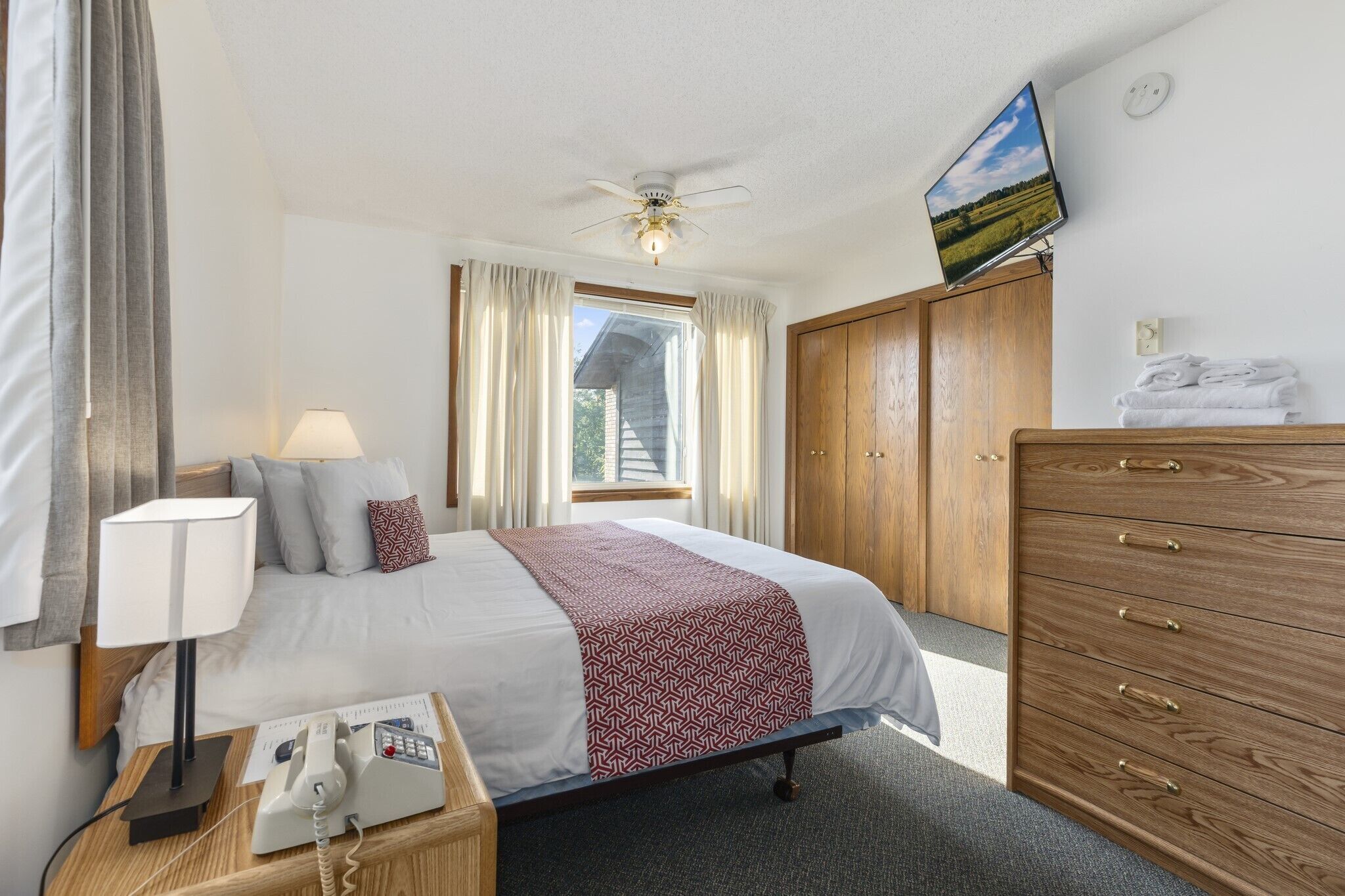 Basic Suite, 1 Bedroom | Free WiFi, bed sheets