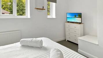 2 habitaciones, tabla de planchar con plancha y wifi gratis