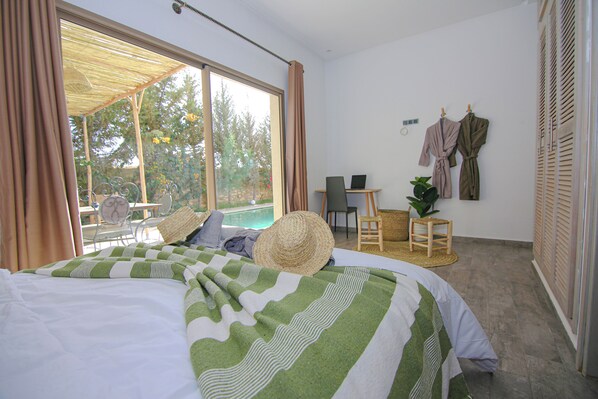 3 bedrooms, iron/ironing board, travel crib, WiFi