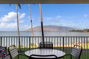 Condo, 2 Bedrooms | Outdoor dining - Royal Mauian, #207 2 Bedroom Condo (Kihei)