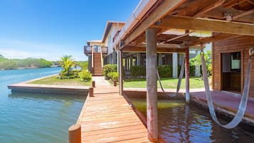 House, 3 Bedrooms | Property grounds