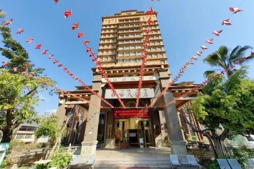 Yijia Hotel