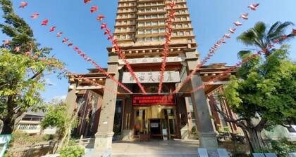 Yijia Hotel