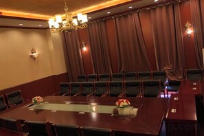 Unclassified image, 3 of 58, button - Yijia Hotel (Wuding)