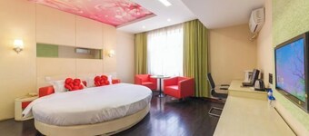 Mangshi Beautiful Spring Business Hotel