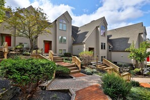 Condo, 3 Bedrooms | Exterior - Fall Line Condo B2 3 Bedroom Condo (Killington)