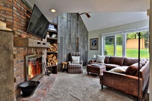 Condo, 3 Bedrooms | Living area - Fall Line Condo B2 3 Bedroom Condo (Killington)