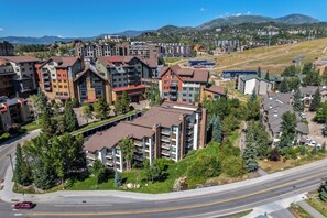 Exterior - Dulany at the Gondola – 2BR, 2BA Condo Steps from the Lifts! (Steamboat Springs)