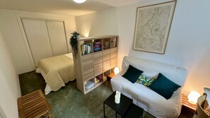 1 chambre, fer et planche à repasser, Wi-Fi gratuit