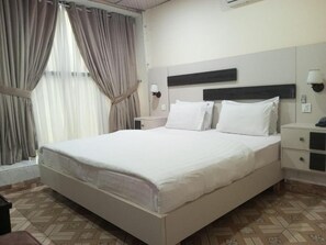 تجهيزات عازلة للصوت وواي فاي مجانًا