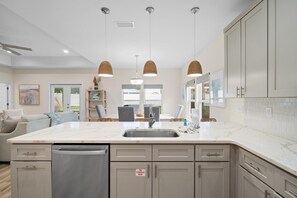 Maison, 3 chambres | Cuisine privée