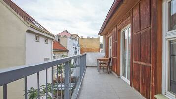 Duplex Studio | Terrace/patio