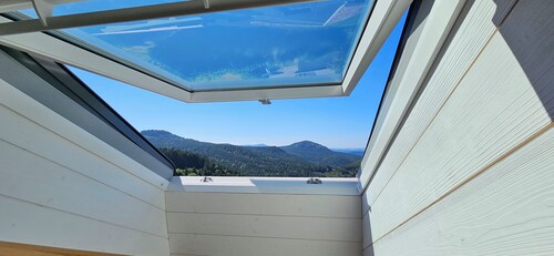 Hauts Gites du Meygal: 3 gîtes for 24 people :Reservations only on request