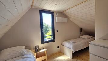 9 chambres, draps fournis