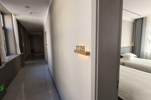 Room - Dongguan Hotel (Tumen)