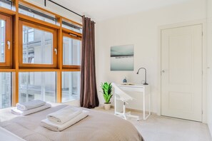 1 habitación, tabla de planchar con plancha y wifi gratis 