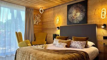 Standaard chalet, uitzicht op tuin | 1 slaapkamer, een kluis op de kamer, een bureau, een laptopwerkplek