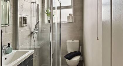 Sleeps6 Spacious 1bed flat central Free Gym Access