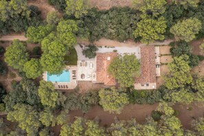 Exterior - Aix-en-Provence villa in the hills (Aix-en-Provence)