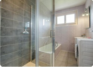 Hair dryer, towels, toilet paper
