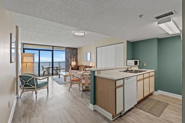 Interior - Verandas 603 1Br Condo close to Main St (North Myrtle Beach)