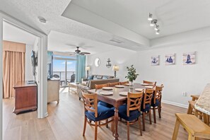Dining - Grand Atlantic 407-4 Bedroom-Myrtle Beach (Myrtle Beach)