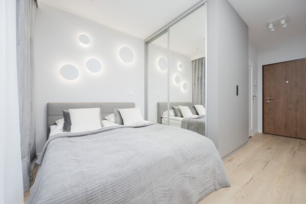 Living room - Studio dla 4 Osób & Balkon by Renters (Warsaw)