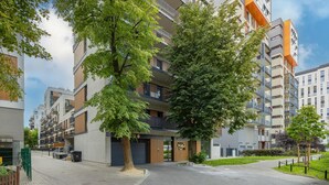 Exterior - Studio dla 4 Osób & Balkon by Renters (Warsaw)