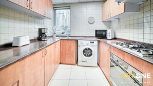 Unclassified image, 2 of 35, button - KOHH - 2BR in Marina Diamond 6 (Dubai)