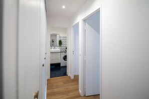 Interior - Apartment Le Chesnay - Versailles Bright, unoverlooked, 10 minutes from the chateau. (Le Chesnay-Rocquencourt)